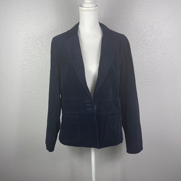 Navy Blue Blazer 3 small button - Picture 2 of 8